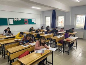 Barbaros Şehit Mehmet Savunmaz Ortaokulunda Kaybedeni Olmayan Yarışma