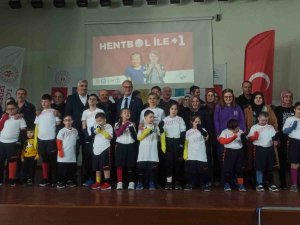 ‘Hentbol İle +1’ Projesinin Lansmanı Yapıldı