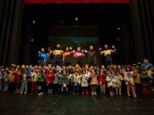 Bursa’da Perde Çocuklar İçin Açıldı