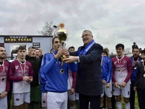 Karacabey’de Geleneksel Turnuvada Kazanan Dostluk Oldu