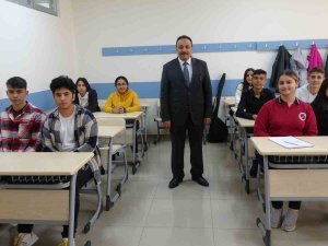 Depremzede Öğrenciler Deprem Korkusunu Müzikle Atıyor