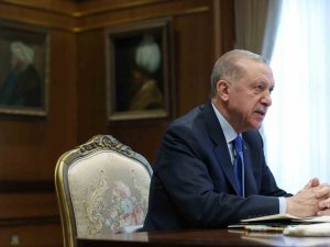 Cumhurbaşkanı Erdoğan: "Depremin Maliyetinin 104 Milyar Doları Bulacağı Anlaşılıyor"