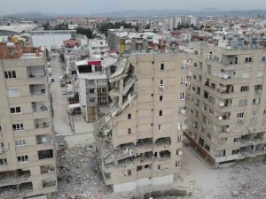 Osmaniye’de Acil Yıkım Kararı Bulunan 410 Bina Yıkıldı, 236’sının Enkazı Kaldırıldı