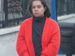 Bebeğini Boğarak Öldürdü, 4 Yaşındaki Çocuğunu Da Boğmaya Çalıştı