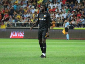 Adebayor, Futbolu Bıraktığını Açıkladı
