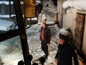 Sivas’ta Bazı Köy Yolları Ulaşıma Kapandı