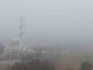 Tekirdağ Sisle Kaplandı: Göz Gözü Görmüyor