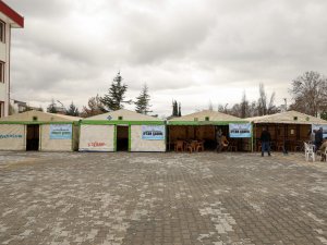 Van Valiliği Koordinasyonunda Malatya’da İftar Çadırları Kuruluyor