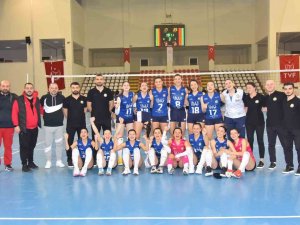 “Bizim Kızlar” Yarı Final Müsabakalarının Son Maçında Sultan Spor’a Set Vermedi