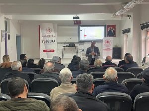 Prof. Dr. Bilgiç’ten Çiftçilerle ‘Finansal Okuryazarlık Eğitimi’