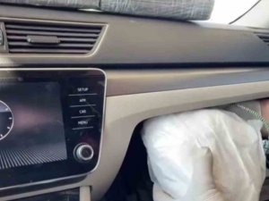 Araç Torpidosundan 3 Kilonun Üzerinde Kokain Çıktı