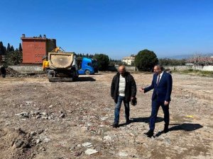 Havran Kaymakamı Ali Çetinkaya İ̇lkokulu Yapım Çalışmasını İnceledi