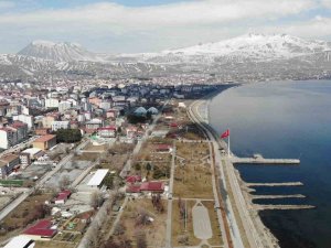 Bitlis Yüzyılın En Kurak Kış Mevsimini Yaşadı