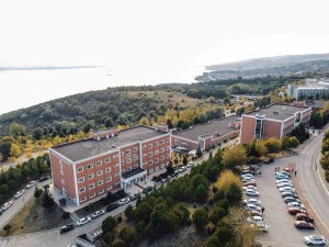 Subü Öğrencilerinin 95 Projesine Tübi̇tak Desteği