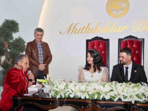 Elbistan’da Tanıştılar Talas’ta Evlendiler