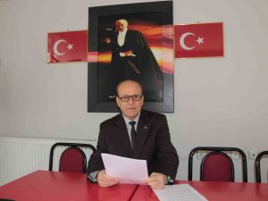 Genel Merkeze ’Antidemokratik’ Dedi Ve Add Başkanlığından İstifa Etti