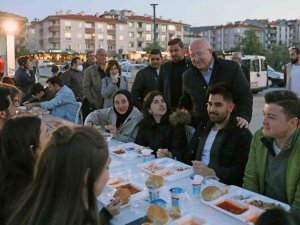 Menteşe Belediyesi Her Gün 3 Bin Kişilik İftar Yemeği Verecek