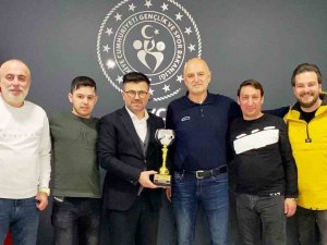 Şampiyonlar Kupayı Yazıcı’ya Getirdi