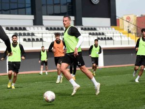 Manisa Fk’da Altay Maçı Hazırlıkları Başladı