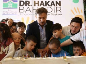 Sahne Down Sendromlu Çocukların