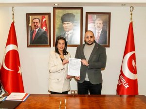 Bbp Derince Kadın Kolları Başkanı Aysun Demirel İstifa Edip Milletvekili Aday Adayı Oldu