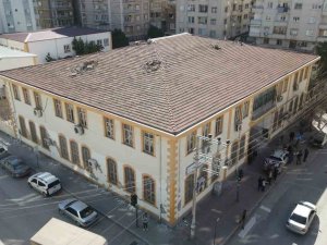 Osmaniye’de Devlet Bahçeli’nin Okuduğu 112 Yıllık Tarihi Okul Restore Edilecek