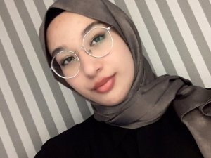 Staj İçin Gelen Öğrenciyi Başörtüsü Sebebiyle Almayan Okul Müdürüne 10 Yıla Kadar Hapis Talebi