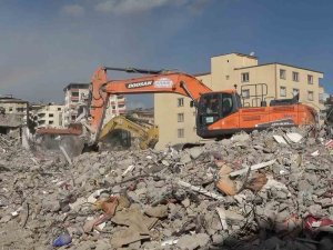 İ̇slahiye’de Yıkılan Binalara İlişkin Soruşturmada 1 Şüpheli Yakalandı