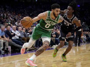 Boston Celtics, Sacramento Kings’i Yenerek Konferans İkinciliğini Sürdürdü