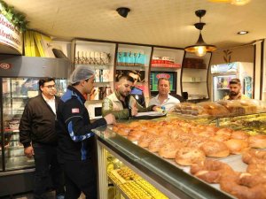 İ̇pekyolu Belediyesi Ramazan Öncesi İmalathaneleri Denetledi