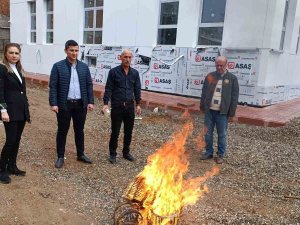 Siirt’te Kaçak Avcılardan Ele Geçirilen Kafesler İmha Edildi