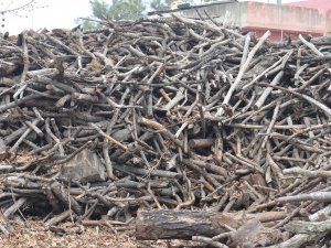 Yıkımdan Sonra Gaz Tüketimi Yerini Oduna Bıraktı