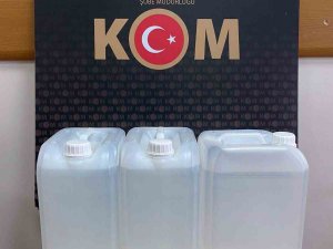 Motosikletin Bagajından 15 Litre Kaçak Alkol Çıktı