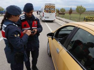 Jandarma İlçe, Belde Ve Köy Yollarında Sıkı Denetimde