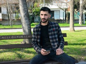 Film Gibi Olay: Sahnede Türkü Söylerken Kendi Ölüm Haberini Aldı