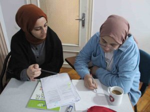 Deprem Evlerini Yıktı, Hedeflerini Yıkamadı