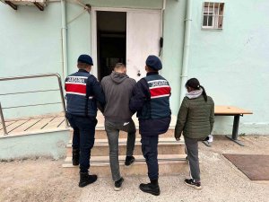 Nazilli’de Jandarma Ekipleri Hırsızlık Şüphelilerini Suçüstü Yakaladı