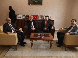 Vali Vekili Güney’den Rektör Tekin’e Tebrik Ziyareti