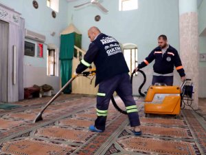 Akdeniz’de Camiler Ramazan Ayına Hazır