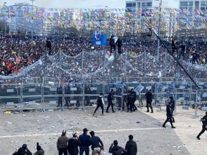 Diyarbakır’da Nevruz Etkinliğindeki Terör Propagandasına Soruşturma