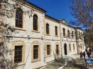 İ̇vrindi Tarihine Sahip Çıkıyor