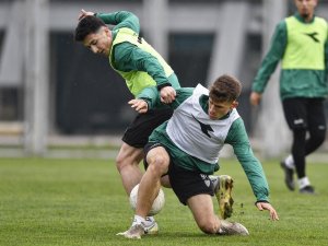 Bursaspor’da Tarsus İ̇dman Yurdu Maçı Hazırlıkları Sürüyor