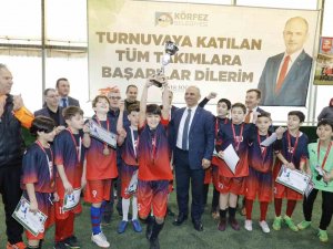 Kupada Gülen Petkim Ortaokulu Oldu