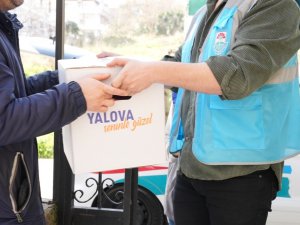 Yalova Belediyesi’nden İhtiyaç Sahiplerine Erzak Kolisi Desteği