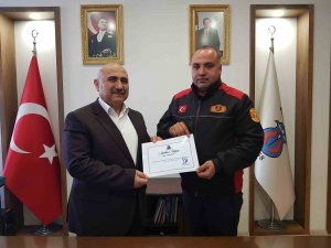 Deprem Bölgesinde Görev Yapan Personele Teşekkür Belgesi