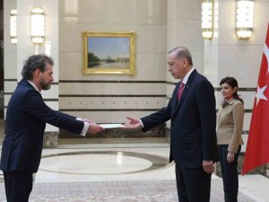 Cumhurbaşkanı Erdoğan, Kuzey Makedonya Büyükelçisi Manasijevski’ Yi Kabul Etti