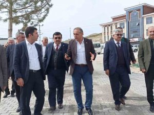 İ̇lçe Belediye Başkanlarından Gürün’e Çıkarma