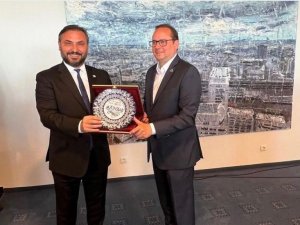 Essen Belediye Başkanı Kufen’den Zonsi̇ad’a Teşekkür Mektubu
