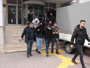 Hırsızlara 3 Aylık Takip Sonucu Operasyon: 2.5 Milyon Tl Değerinde Yanmış Kablo Ele Geçirildi