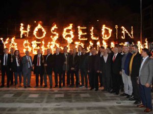 Amasyalılar Ramazan’ı Mahya Yakarak Karşıladı